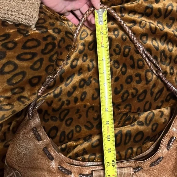 Sondra Roberts Vintage Leather Hobo Bag - Picture 9 of 15